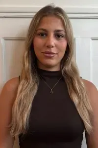 Karima, PraktikantIn in der Kita Bärlis Zürich